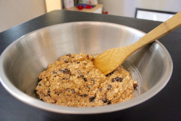 quick oatmeal breakfast bar dough